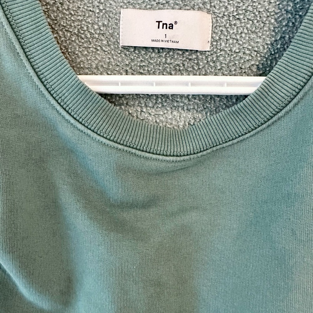 TNA Crewneck - Picture 2 of 3